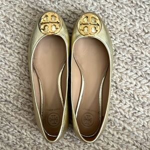 Tory Burch Metallic Gold Loafers Size 6